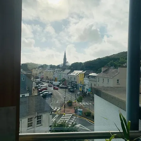 Courthouse View Penthouse 2 Apartmán Clifden