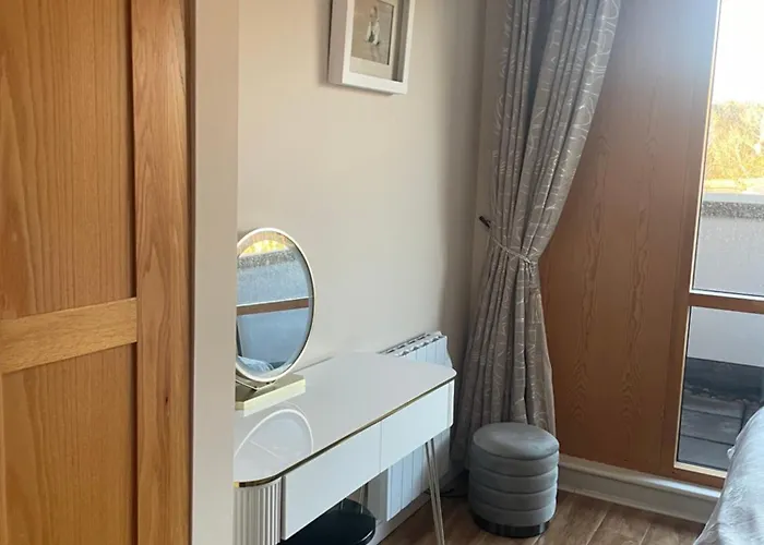 Courthouse View Penthouse 2 アパート *