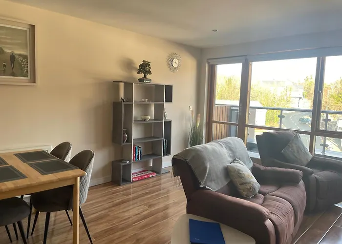 Courthouse View Penthouse 2 * クリフデン